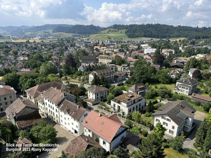 Blick aus Kirchturm Stadtkirche Burgdorf Richtung Rothöhe
